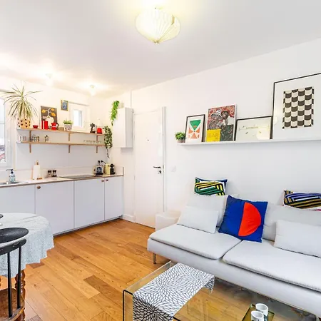 Guestready - White Bliss In The 20th Paris